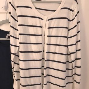 Old Navy cardigan